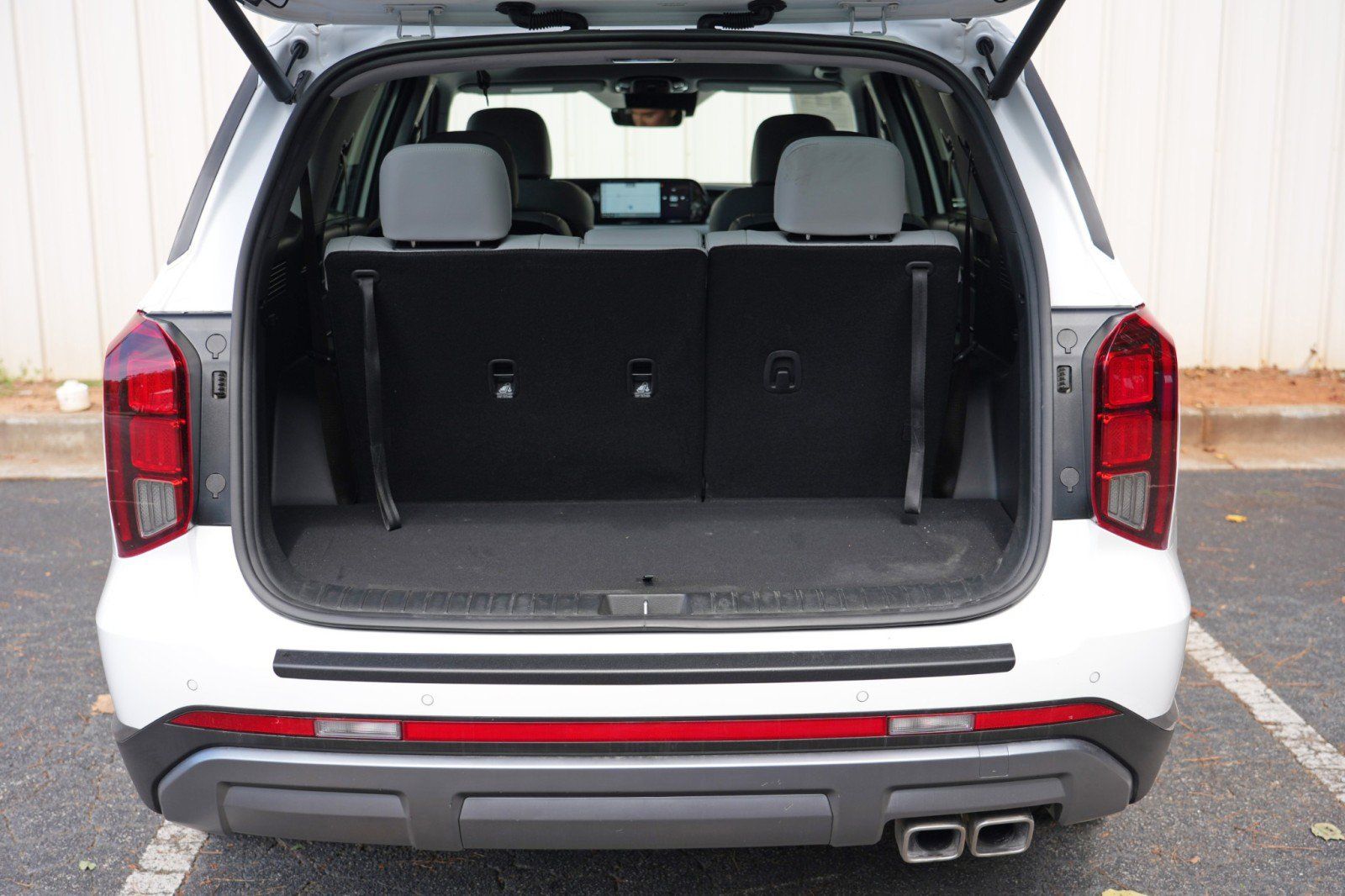 Used 2025 Hyundai Palisade SEL FWD image 8