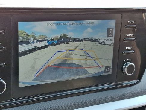 Used 2021 Kia K5 LXS image 18