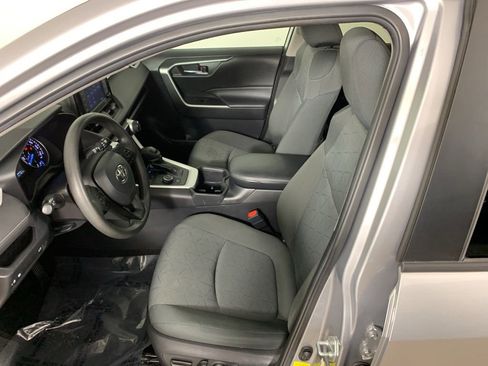 Used 2022 Toyota RAV4 XLE w/ Convenience Package AWD/4WD image 23