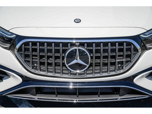 New 2026 Mercedes-Benz E 53 AMG e 4MATIC Sedan image 7