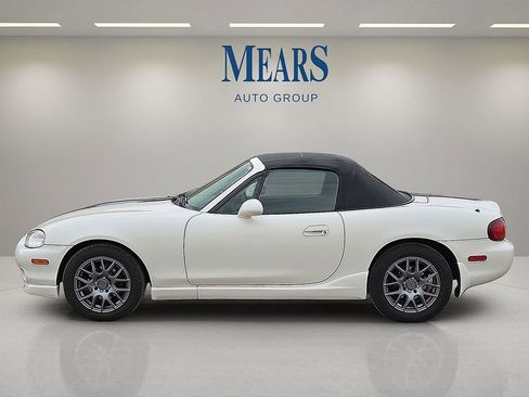 Used 2000 MAZDA MX-5 Miata image 2