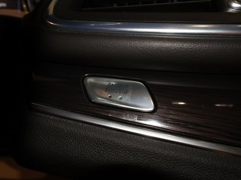 Used 2023 Buick Enclave Essence w/ Experience Buick Package FWD image 15