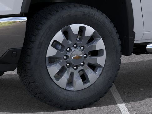 New 2026 Chevrolet Silverado 2500 LT image 9