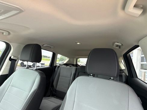 Used 2016 Ford Escape SE FWD image 11