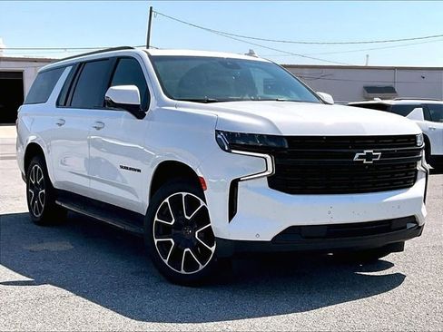 Used 2024 Chevrolet Suburban RST AWD/4WD image 1