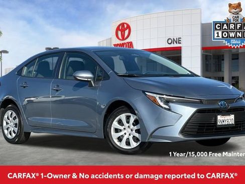 Used 2024 Toyota Corolla LE FWD image 2