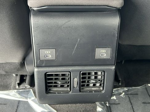 Certified 2024 Subaru Solterra AWD/4WD image 25