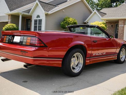 Used 1988 Chevrolet Camaro LT RWD image 8