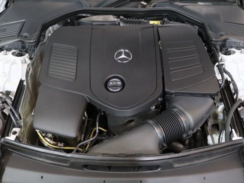Certified 2025 Mercedes-Benz C 300 4MATIC Sedan image 28