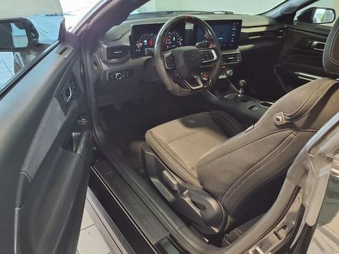 Used 2024 Ford Mustang GT RWD image 7