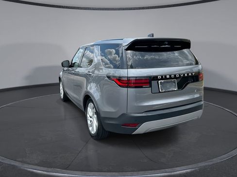 Used 2024 Land Rover Discovery S AWD/4WD image 10