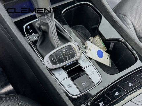 Used 2022 Hyundai Santa Cruz Limited image 24