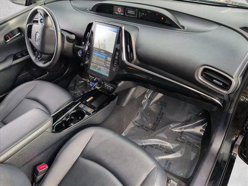 Used 2021 Toyota Prius Prime XLE w/ Carpet Mat Package (TMS) image 22