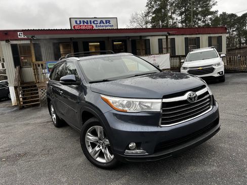 Used 2016 Toyota Highlander Limited Platinum image 1
