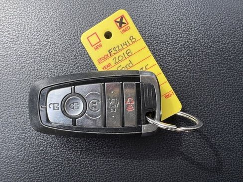 Used 2018 Ford Explorer XLT w/ Equipment Group 202A image 40