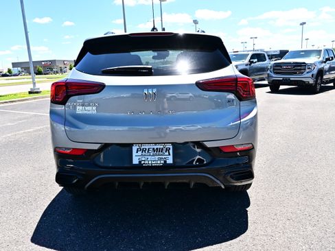 Used 2024 Buick Encore GX Sport Touring w/ Comfort Package AWD/4WD image 7