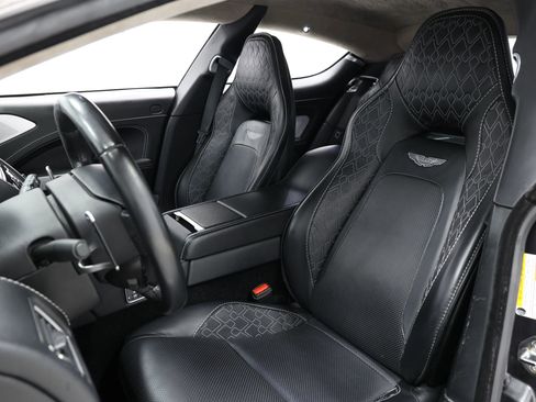 Used 2015 Aston Martin Rapide S image 14