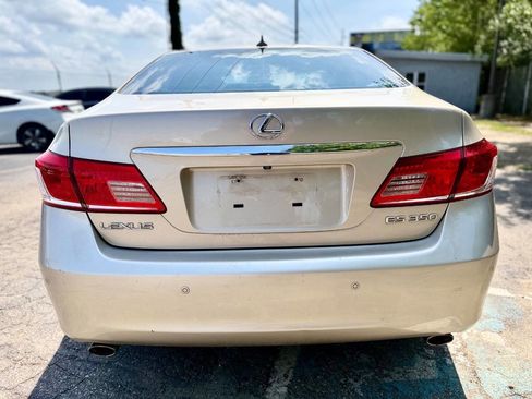 Used 2010 Lexus ES 350 FWD image 4