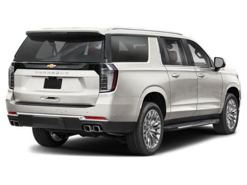 New 2026 Chevrolet Suburban High Country AWD/4WD image 2