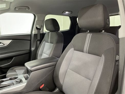 Certified 2024 Chevrolet Blazer LT w/ Convenience Package image 19