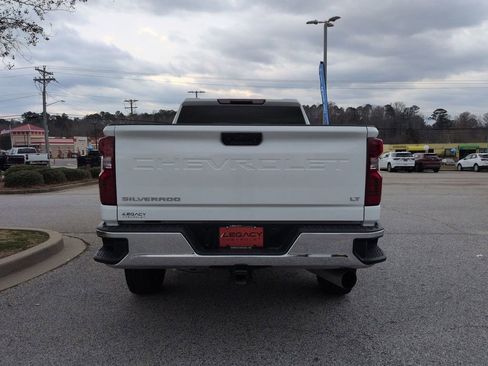 Used 2025 Chevrolet Silverado 2500 LT w/ Convenience Package image 7