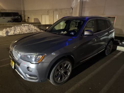 Used 2017 BMW X3 xDrive28i image 5