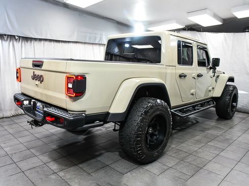 Used 2020 Jeep Gladiator Rubicon w/ Dual Top Group AWD/4WD image 6