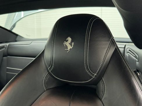 Used 2015 Ferrari California T RWD image 42