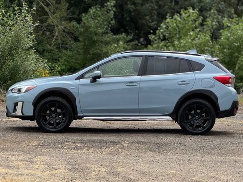 Used 2020 Subaru Crosstrek Hybrid w/ Moonroof Package w/Navigation AWD/4WD image 4