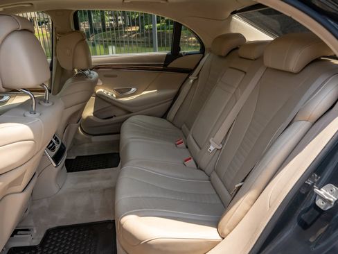 Used 2015 Mercedes-Benz S 550 4MATIC Sedan image 14