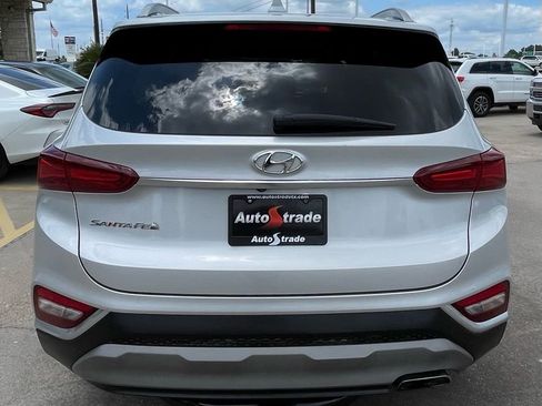 Used 2019 Hyundai Santa Fe FWD image 11