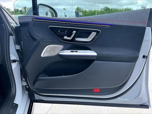 Used 2023 Mercedes-Benz EQE 350+ Sedan image 19