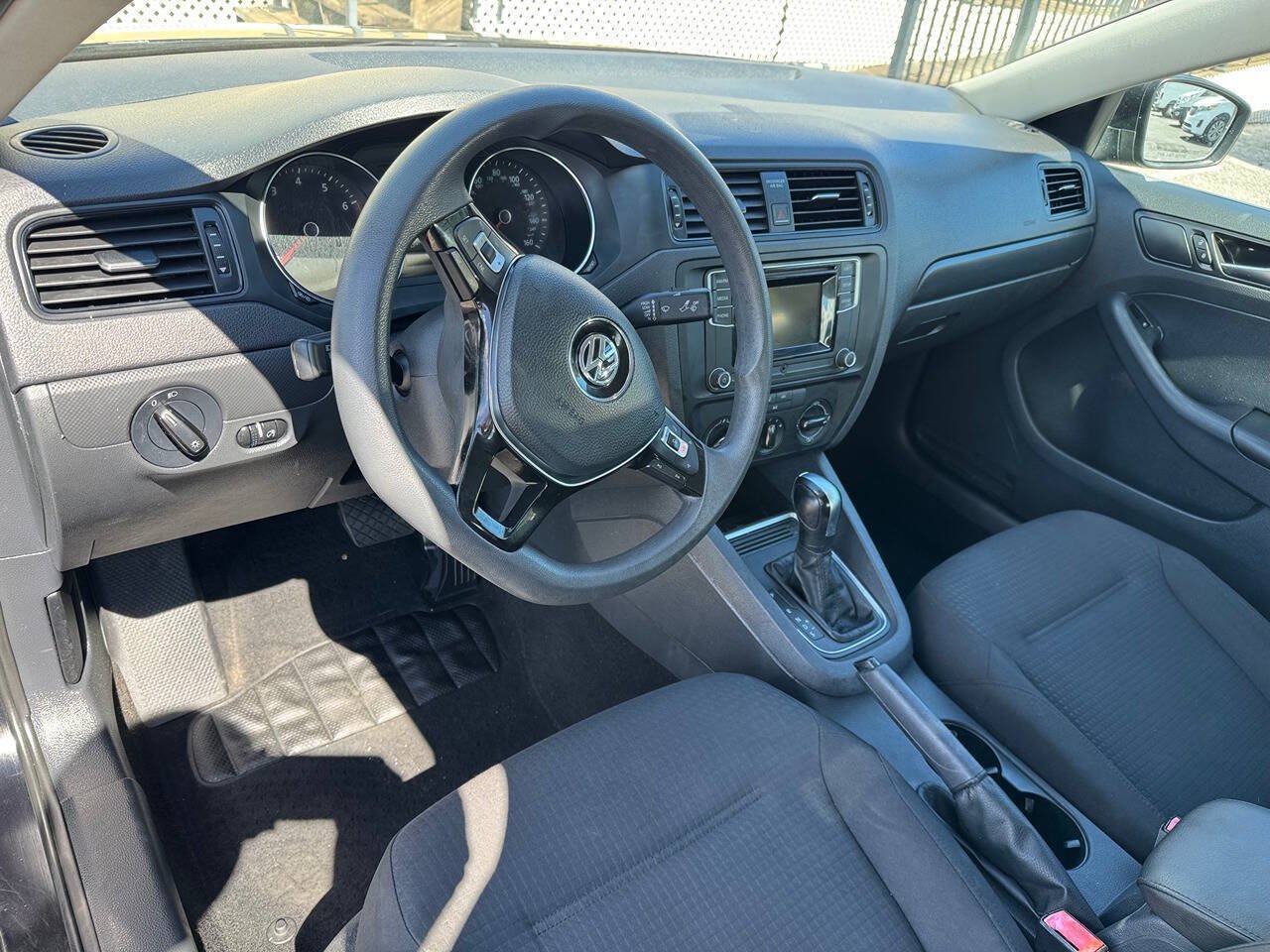 Used 2016 Volkswagen Jetta S FWD image 10