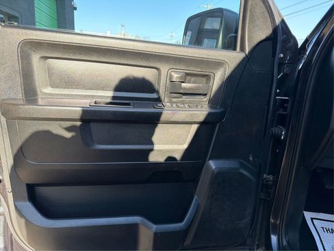 Used 2019 RAM 1500 Express w/ Express Value Package image 20