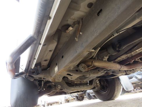 Used 2017 Ford Transit 350 XLT image 32