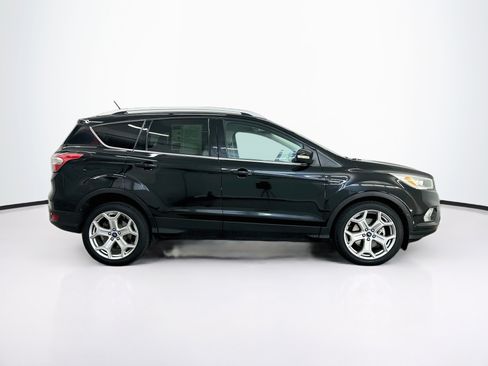 Used 2018 Ford Escape Titanium FWD image 10