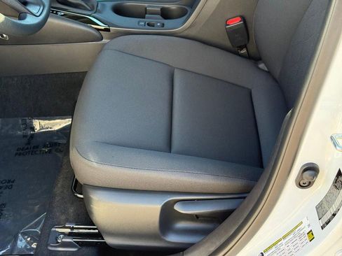 Certified 2025 Toyota Corolla LE image 17