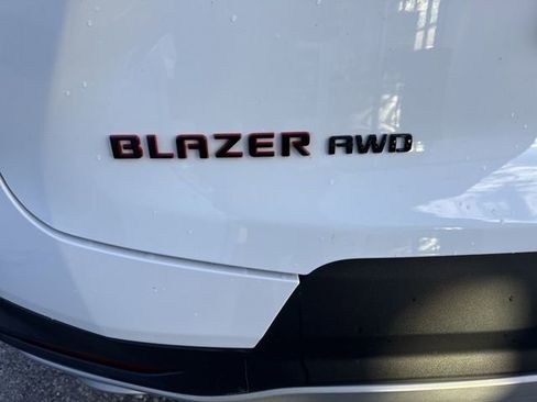 Used 2024 Chevrolet Blazer LT w/ Sound & Technology Package image 15