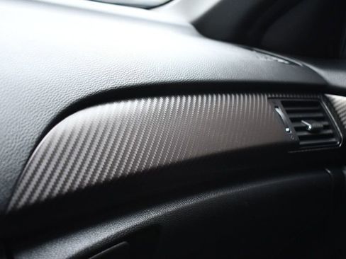 Used 2017 Honda Accord Sport image 39