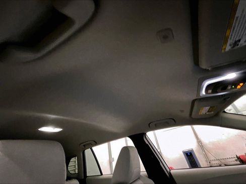 Used 2023 Toyota Corolla Cross LE image 21