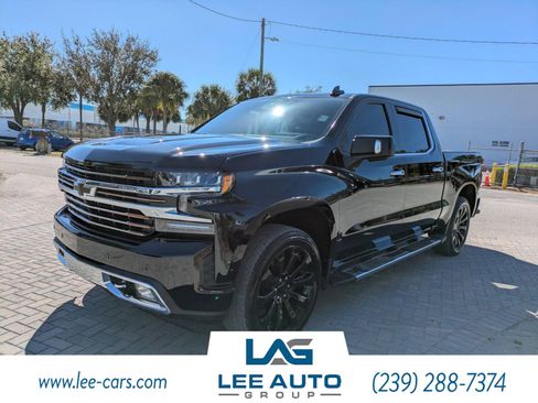 Used 2019 Chevrolet Silverado 1500 High Country w/ Technology Package image 6
