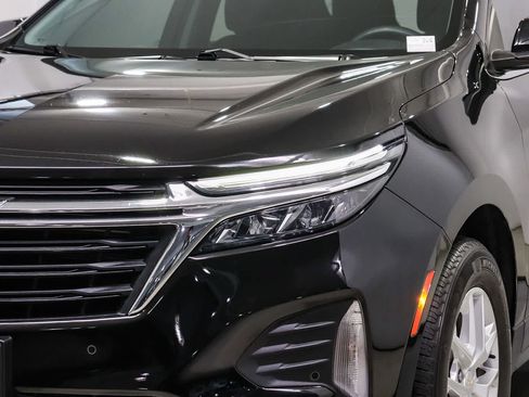 Used 2023 Chevrolet Equinox LT FWD image 7