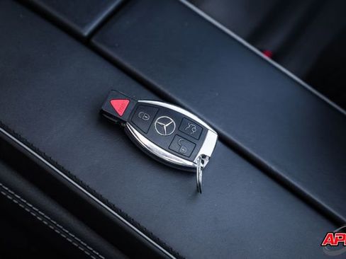 Used 2016 Mercedes-Benz SL 63 AMG AMG SL 63 w/ Driver Assistance Package image 84