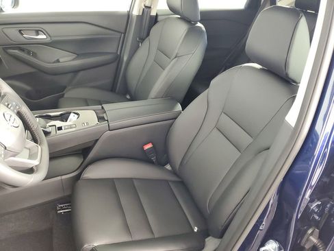 New 2026 Nissan Rogue SV image 13