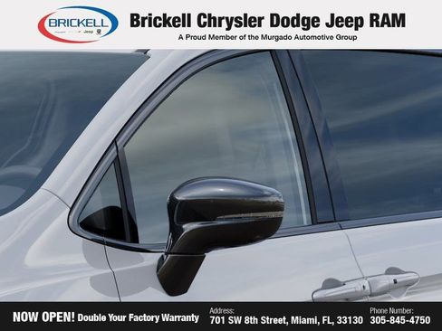 New 2026 Chrysler Pacifica Select FWD image 12