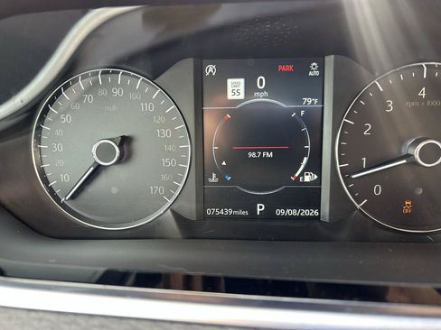Used 2020 Land Rover Range Rover Evoque S AWD/4WD image 24