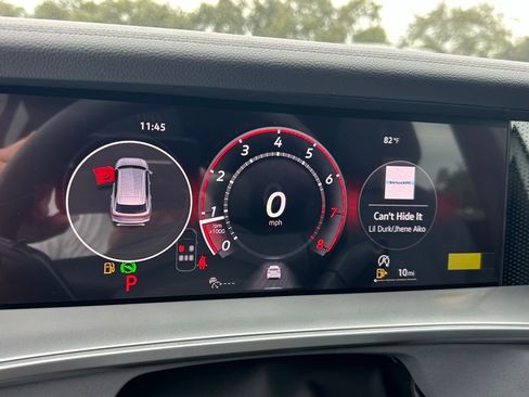 New 2026 Volkswagen Tiguan SE R-Line image 33