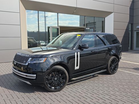 Certified 2025 Land Rover Range Rover Autobiography image 1