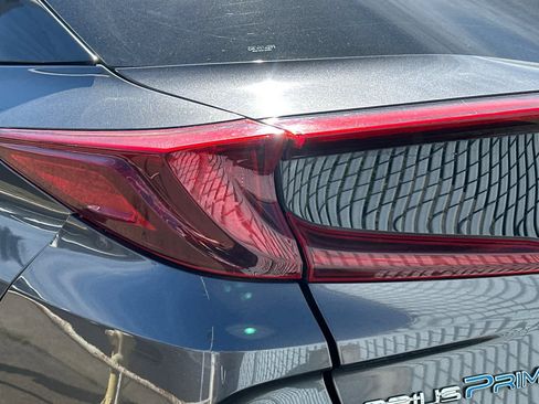 Used 2017 Toyota Prius Prime Plus image 20