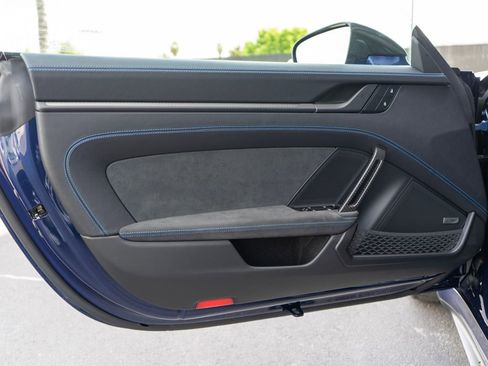 Used 2026 Porsche 911 GT3 RWD image 26